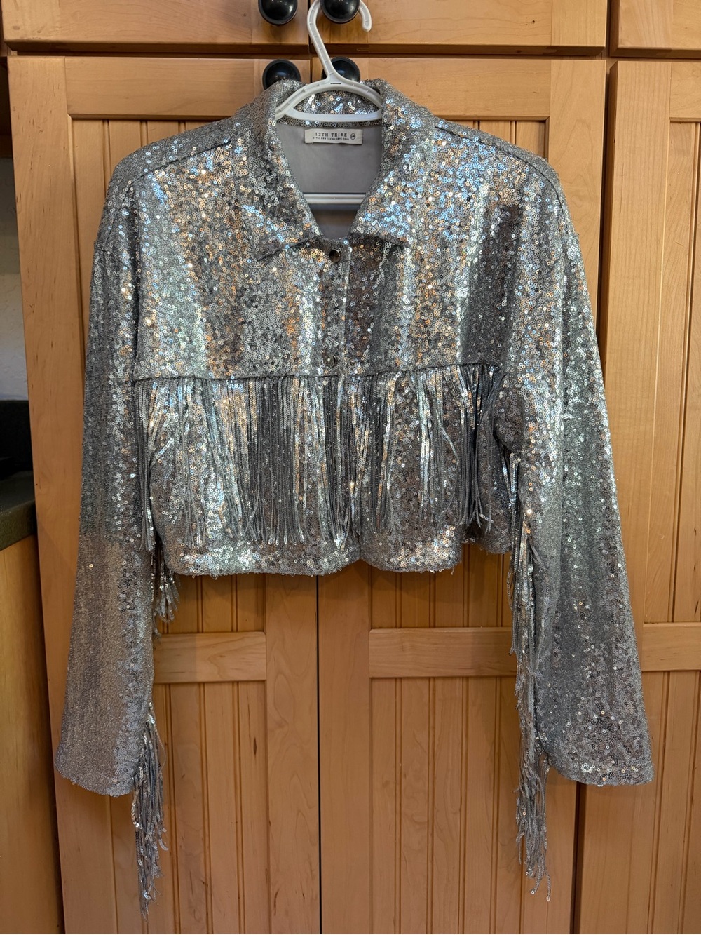 12th tribe Silver Sequin Fringe Jacket - Picture 6 of 6